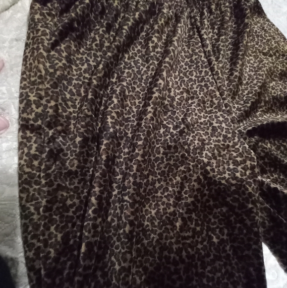 Leopard Print Pants - Picture 2 of 5